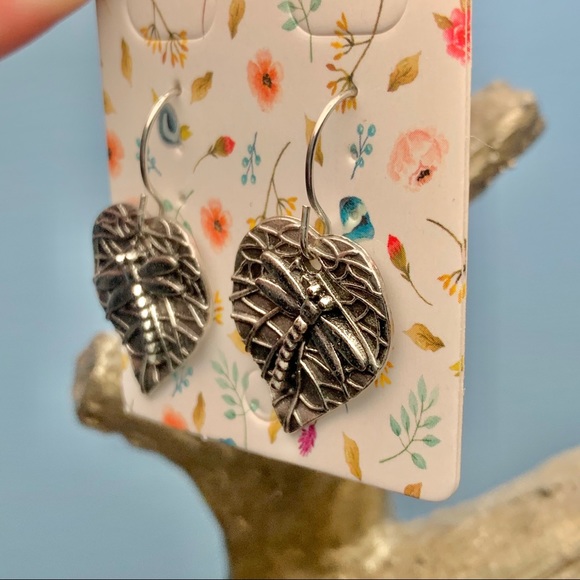 Silver Dragonfly Leaf Drop Earrings NEW - Picture 3 of 5